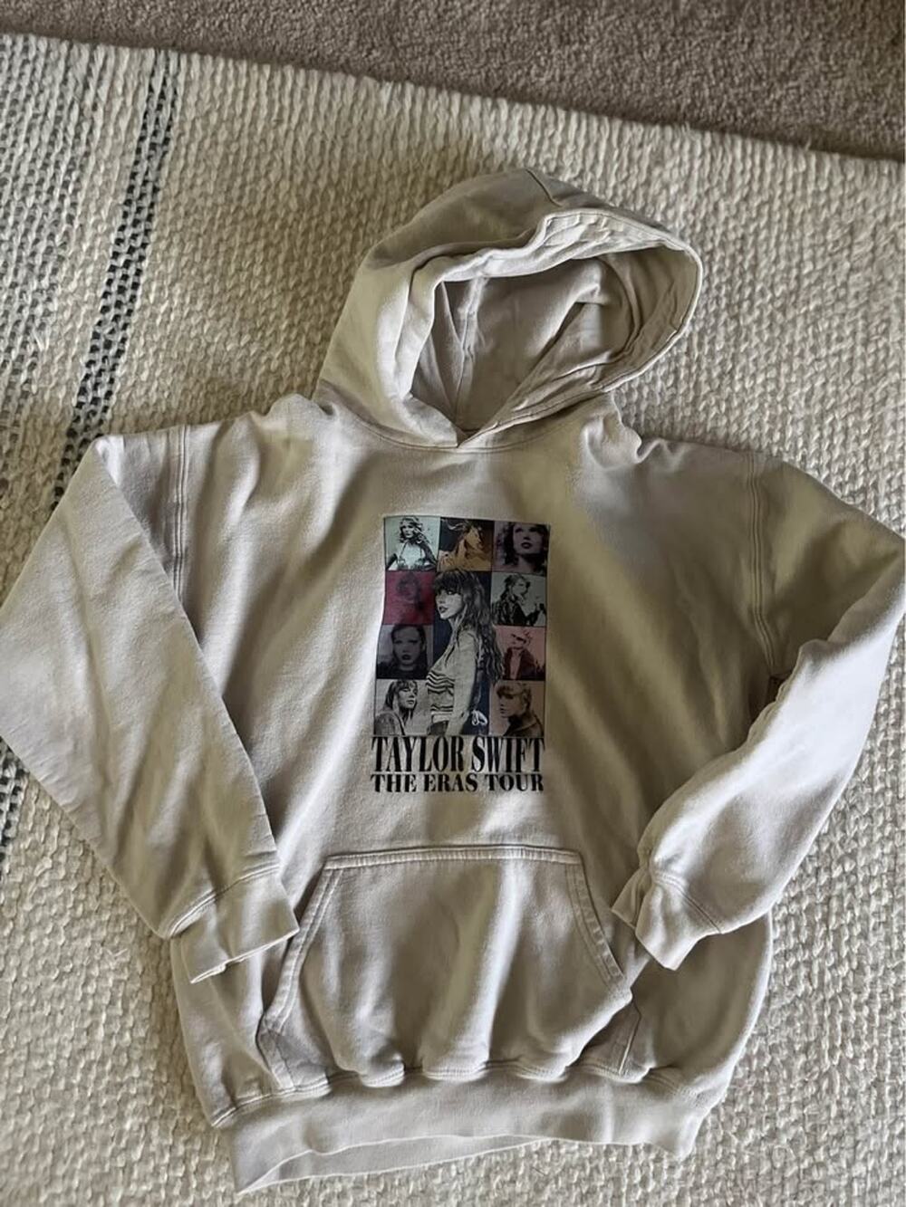 Taylor Swift The Era Tour Oversized Cream Hoodie Pullover Sweatshirt Youth Large